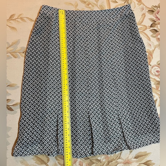 Size 16 black and off-white patterned diamond skirt - Picture 6 of 8